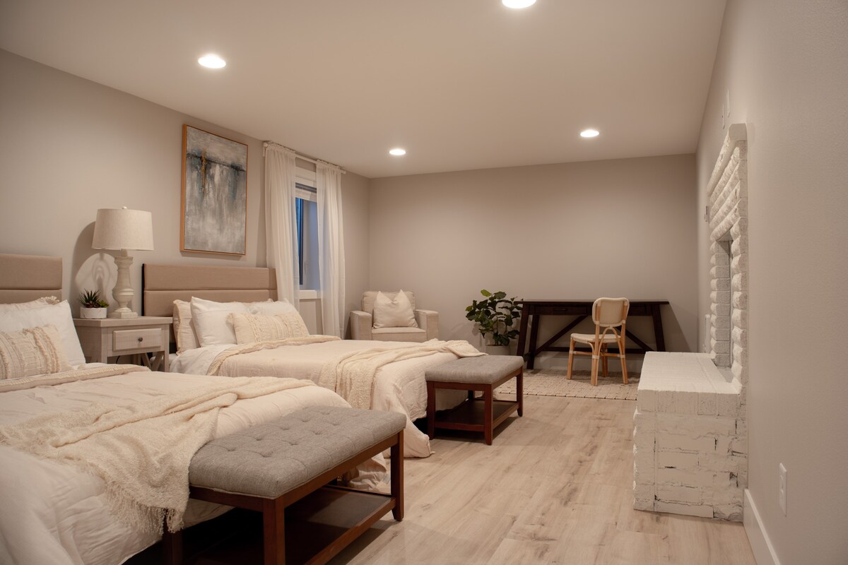 Bedroom four at Horseshoe Lake House
